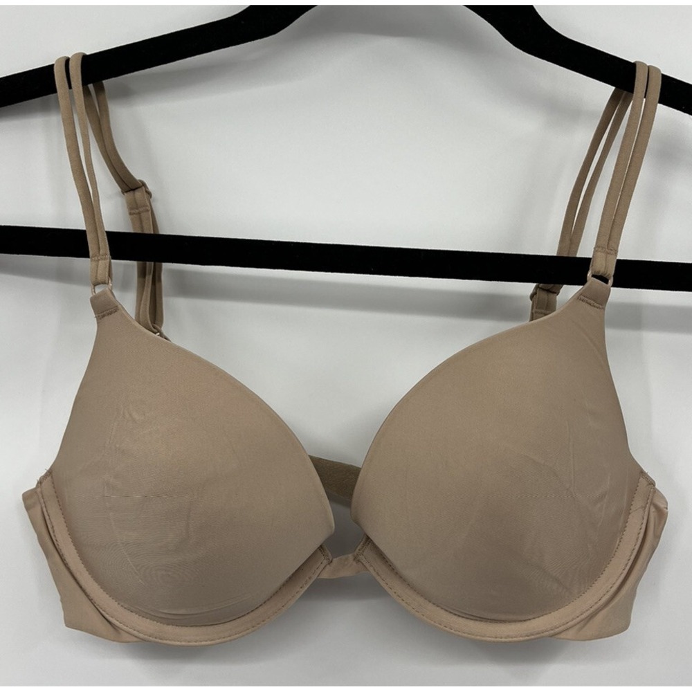 Victoria's Secret Size 32C Padded Push Up Underwire Bra Beige